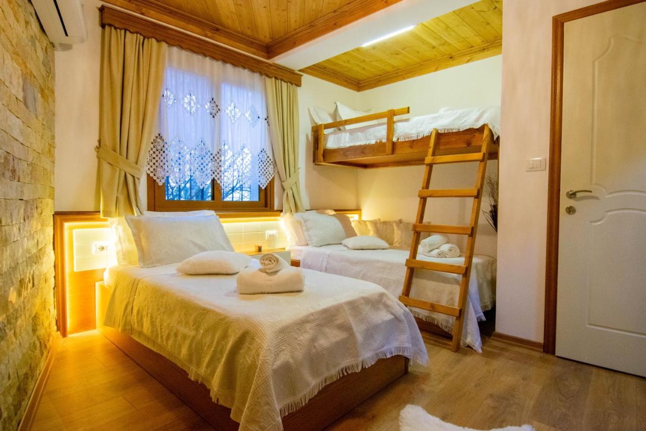 Te Kalaja Rooms Gjirokaster Exterior photo
